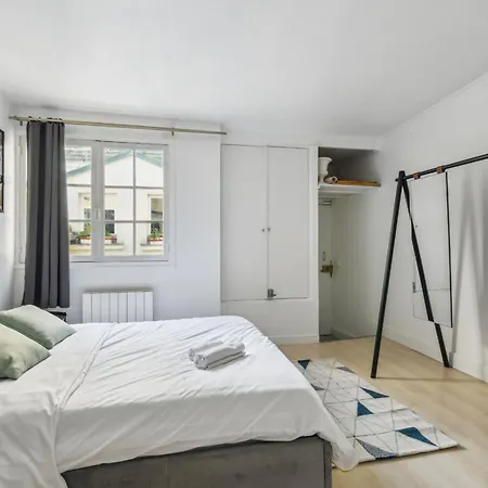 Bnbnova - Pont Neuf & Jardin Du Luxembourg Apartment Paris